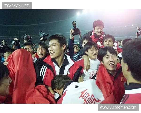 中国世界杯比赛日：激情四溢的足球盛宴与球迷狂欢时刻